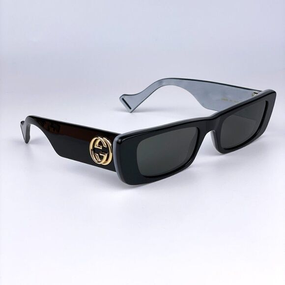 NEW Gucci GG0516S 001 Black Silver Rectangle Women Sunglasses - Picture 10 of 15